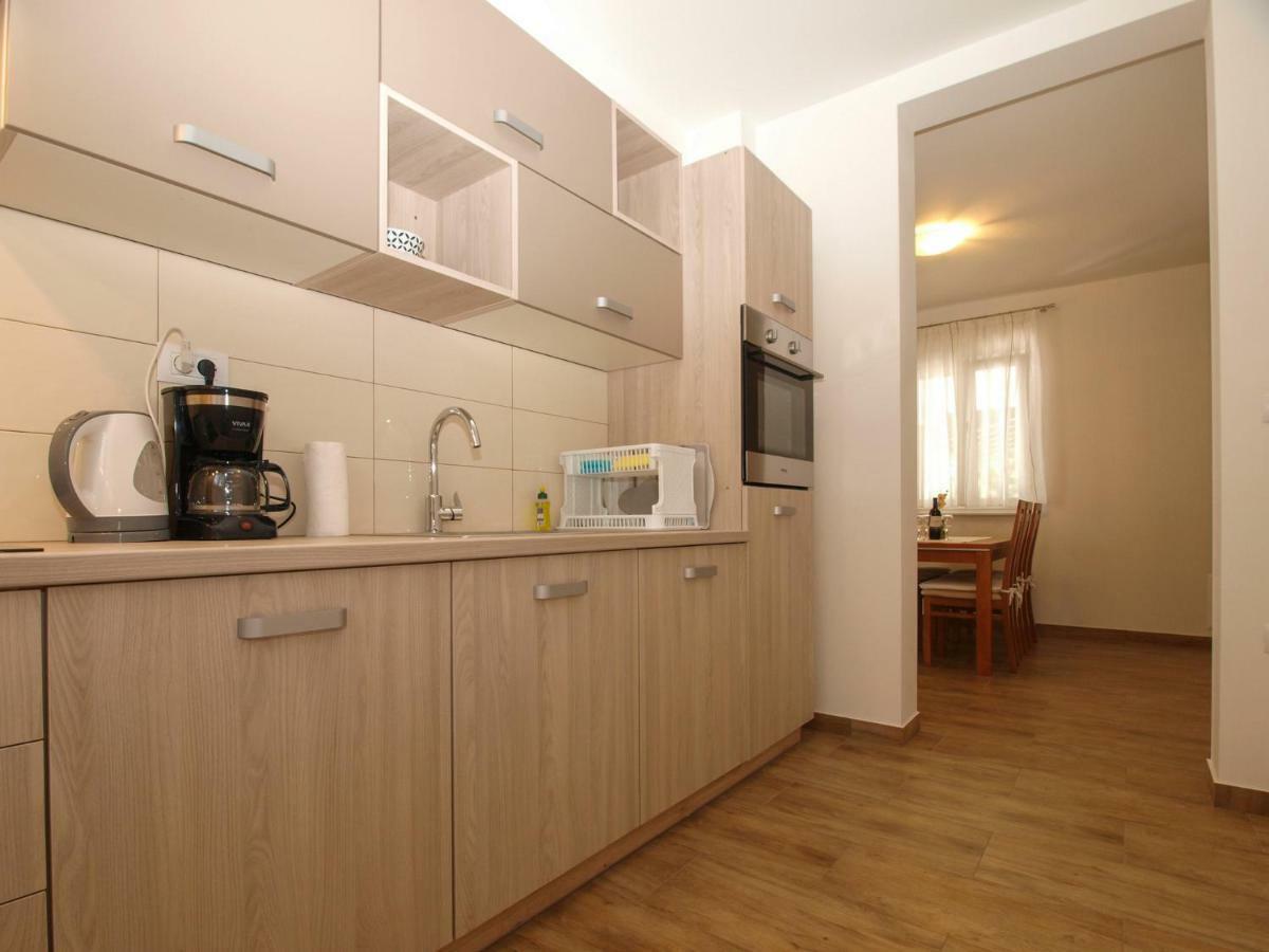 4 Stars Apartments-Pikula Fažana エクステリア 写真