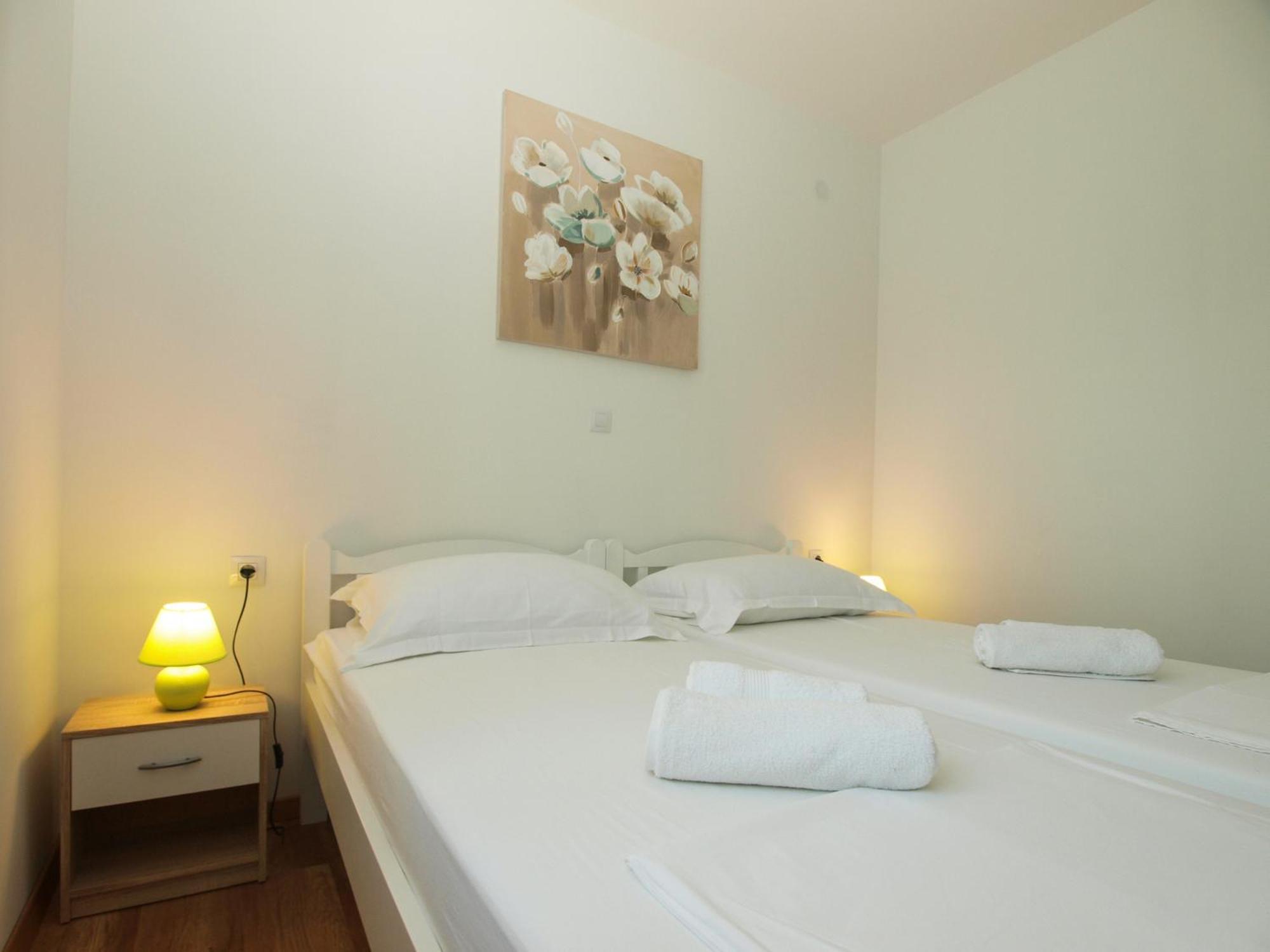 4 Stars Apartments-Pikula Fažana エクステリア 写真