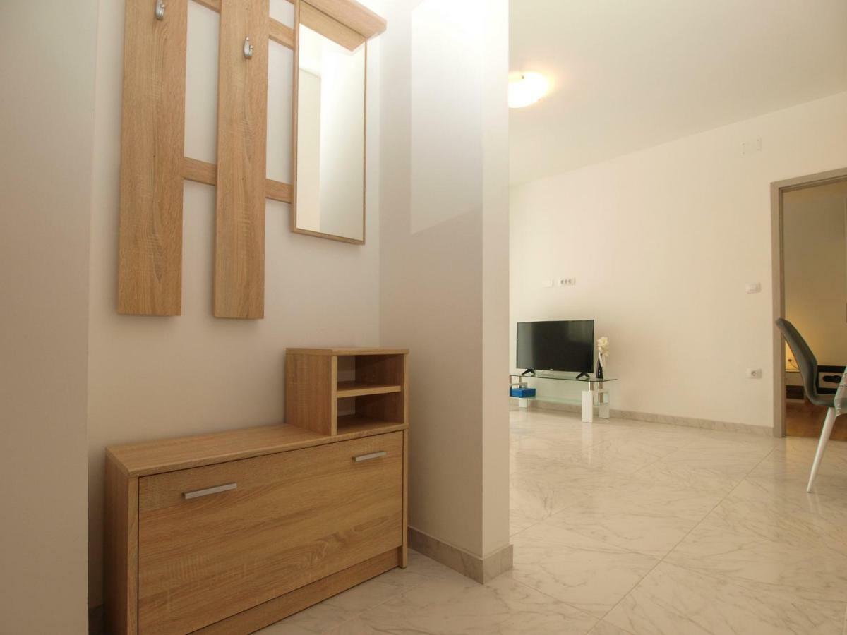 4 Stars Apartments-Pikula Fažana エクステリア 写真